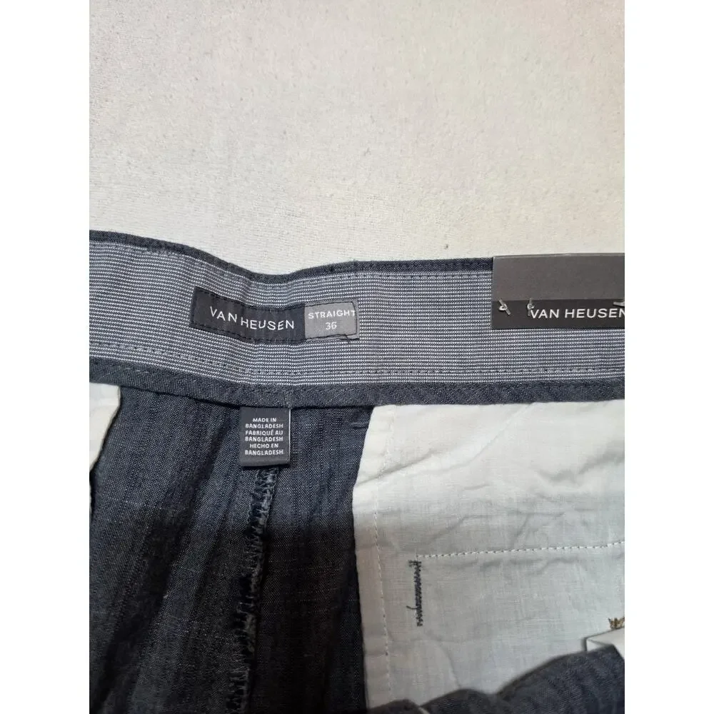 Van Heusen Men’s Shorts Size 36 Blue Chambray Straight Fit Flat Front NWT